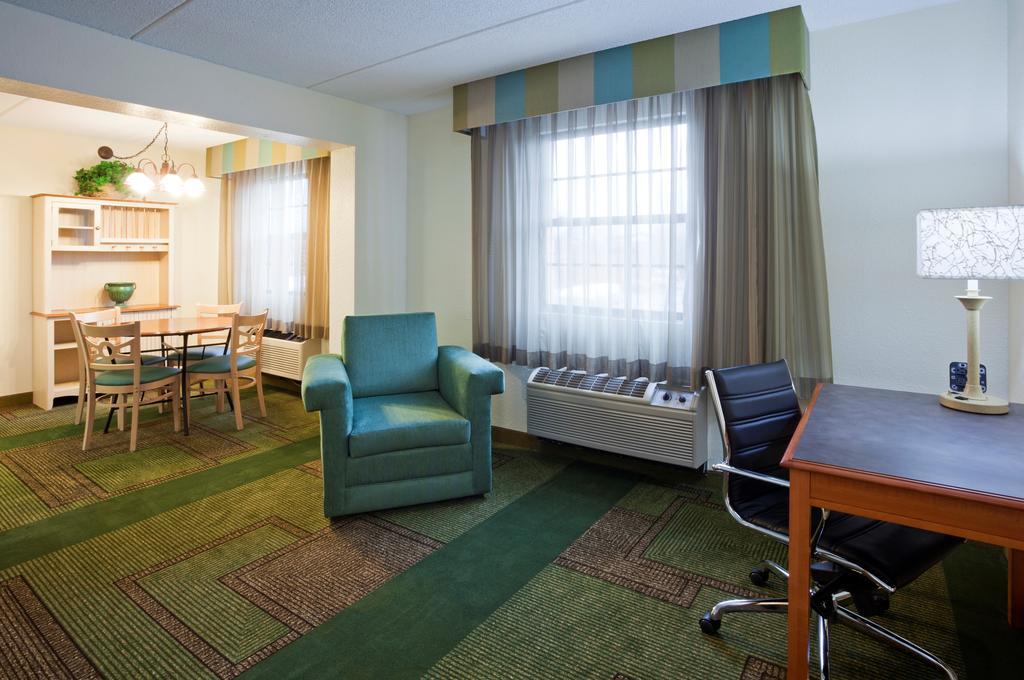 La Quinta Inn Chicago Oakbrook Terrace Eksteriør billede