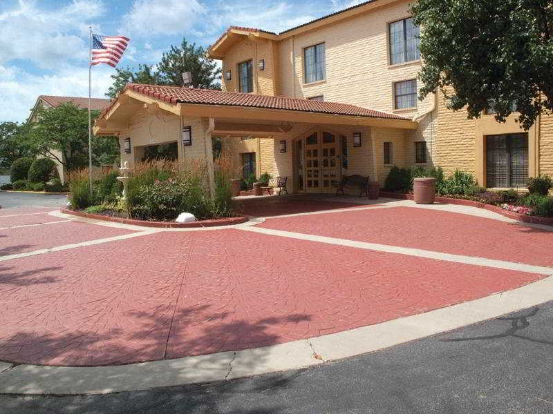 La Quinta Inn Chicago Oakbrook Terrace Eksteriør billede