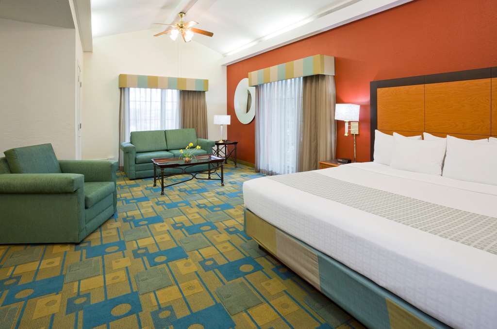 La Quinta Inn Chicago Oakbrook Terrace Værelse billede